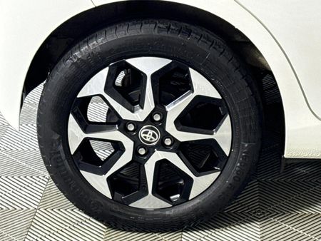 2019-Toyota-Aygo-10-X-Cite-5-dr_5