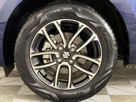 2022-Suzuki-Swift-12-GLX_3