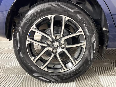 2022-Suzuki-Swift-12-GLX_6