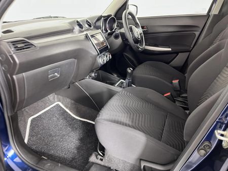 2022-Suzuki-Swift-12-GLX_7