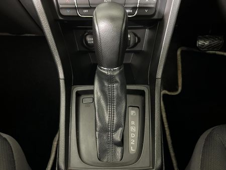 2022-Toyota-Urban-Cruiser-15-Xs-Auto_10