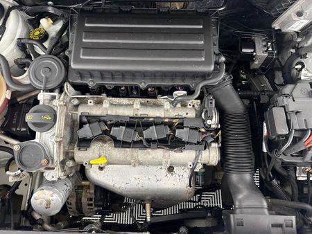 2017-Volkswagen-Polo-Vivo-GP-14-Trendline_12