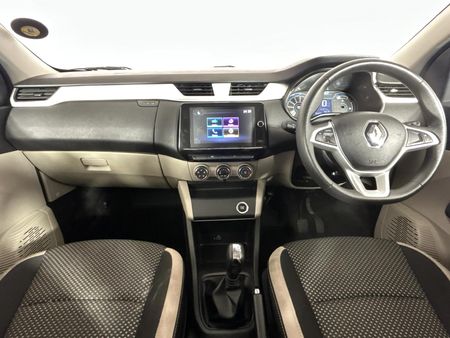 2022-Renault-Triber-10-Intens-Auto_1
