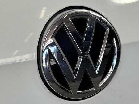 2014-Volkswagen-Golf-VII-14-TSI-Comfortline-Auto_11