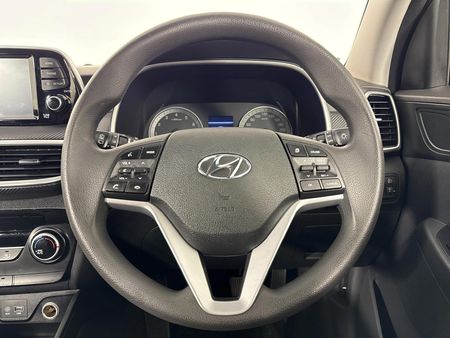 2021-Hyundai-Tucson-20-Premium_11