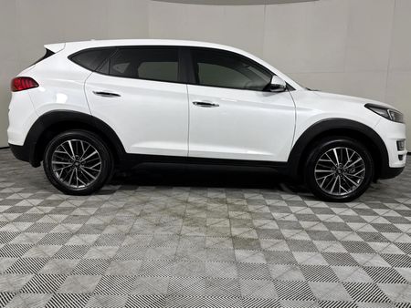 2021-Hyundai-Tucson-20-Premium_16