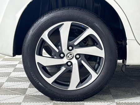 2023-Toyota-Starlet-15-XS-Auto_7