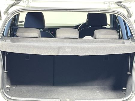 2022-Volkswagen-Polo-10-TSI-Life_14