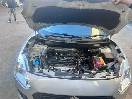 2019-Suzuki-Swift-12-GL_6