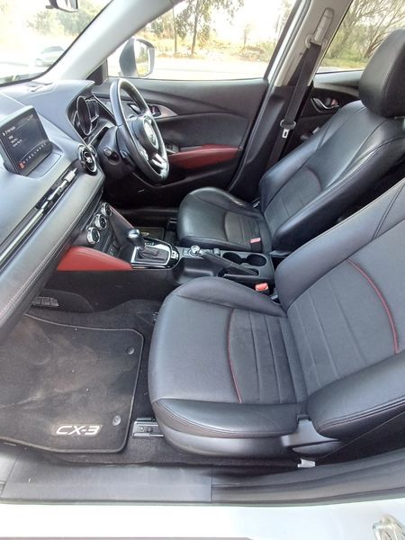 2017-Mazda-CX-3-20-INDIVIDUAL_13
