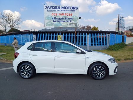 2024-Volkswagen-Polo-10TSI-COMFORTLINE-AUTO_6