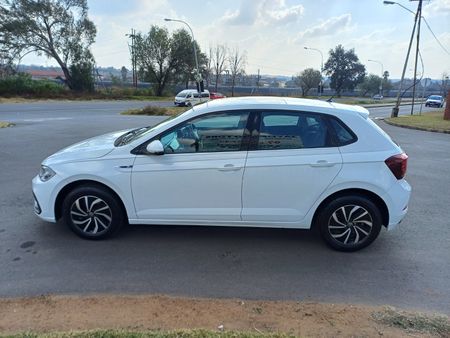 2024-Volkswagen-Polo-10TSI-COMFORTLINE-AUTO_7