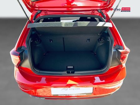 2026-Volkswagen-Polo-20-GTI-Auto-147kW_11