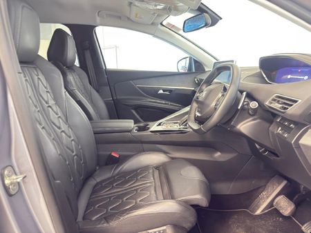 2024-Peugeot-3008-16T-Allure-Auto_11