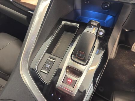 2024-Peugeot-3008-16T-Allure-Auto_20