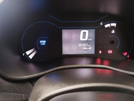 2024-Renault-Kwid-10-Techno_10