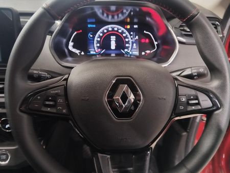 2026-Renault-Kiger-10T-Intens_11