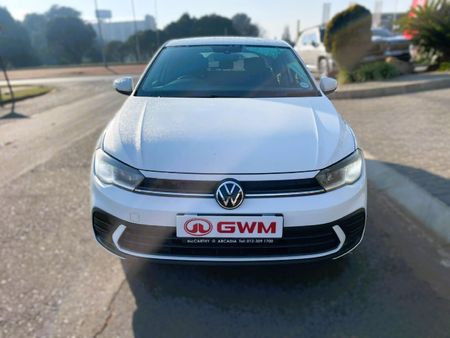 2024-Volkswagen-Polo-10-TSI_1