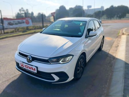 2024-Volkswagen-Polo-10-TSI_2