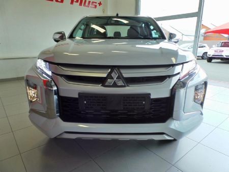 2021-Mitsubishi-Triton-24-Di-Dc-Auto-Double-Cab_1