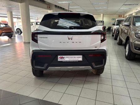 2026-Mahindra-XUV-3XO-12T-MX2_5
