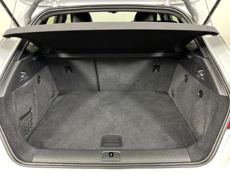 2014-Audi-S3-Sportback-quattro-Auto_12