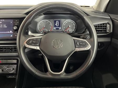 2024-Volkswagen-T-Cross-10-TSI-Comfortline_11