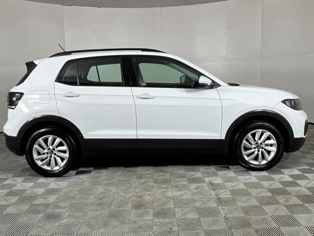 2024-Volkswagen-T-Cross-10-TSI-Comfortline_16
