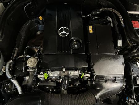 2010-Mercedes-Benz-C-Class-C-200K-Classic-Auto_10
