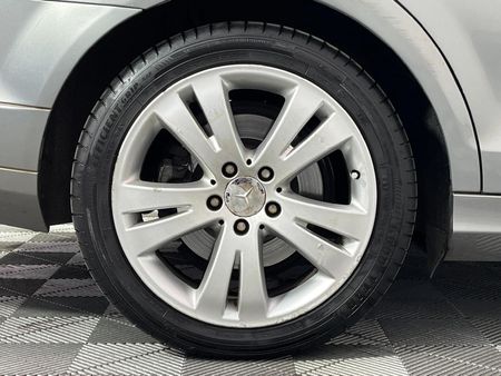 2010-Mercedes-Benz-C-Class-C-200K-Classic-Auto_6