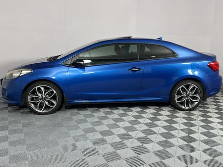 2016-Kia-Cerato-Koup-16T-GDi_19