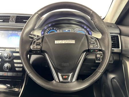 2018-Haval-H2-15T-Luxury_11