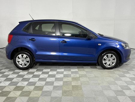 2024-Volkswagen-Polo-Vivo-14-Trendline-5-dr_15