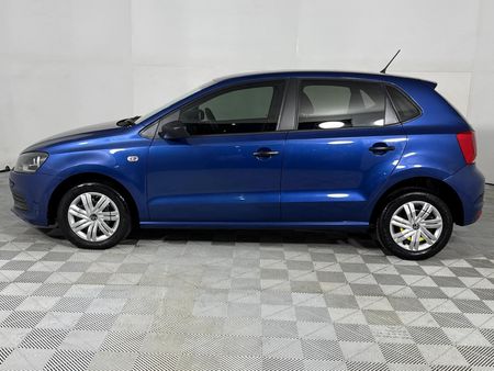 2024-Volkswagen-Polo-Vivo-14-Trendline-5-dr_17