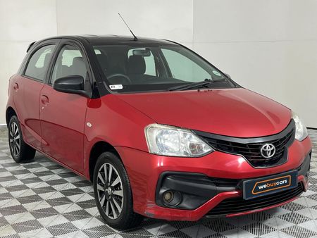2020-Toyota-Etios-15-Sport-LTD-Edition-5-dr_15