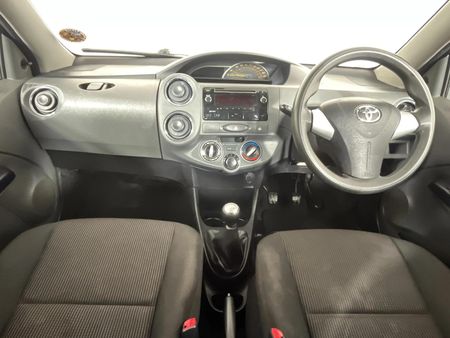 2020-Toyota-Etios-15-Sport-LTD-Edition-5-dr_1