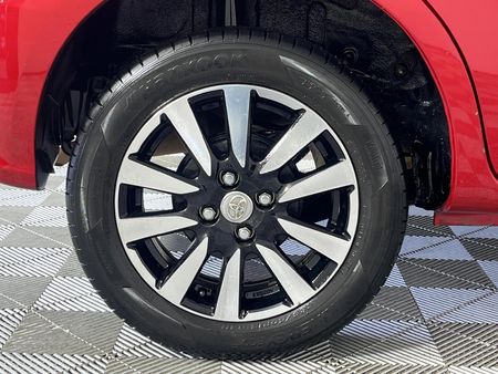 2020-Toyota-Etios-15-Sport-LTD-Edition-5-dr_6