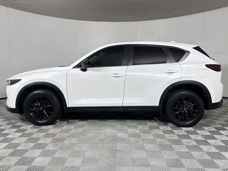 2022-Mazda-CX-5-20-Active_17
