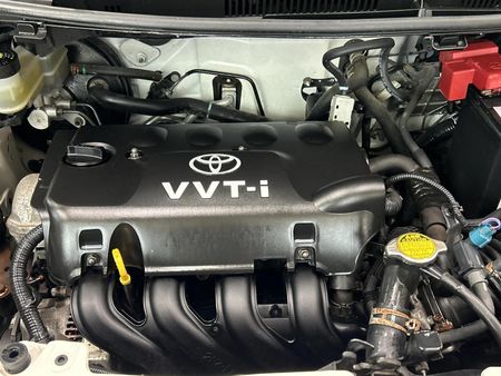 2007-Toyota-Yaris-T1-5-dr_12