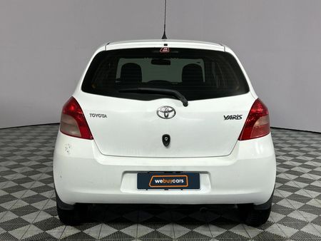 2007-Toyota-Yaris-T1-5-dr_17