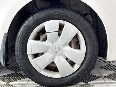 2007-Toyota-Yaris-T1-5-dr_5