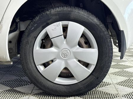 2007-Toyota-Yaris-T1-5-dr_6
