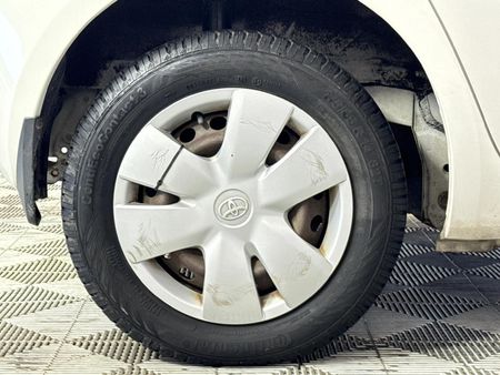 2007-Toyota-Yaris-T1-5-dr_7