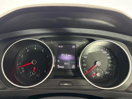 2017-Volkswagen-Tiguan-14-TSI-Comfortline-92kW_2