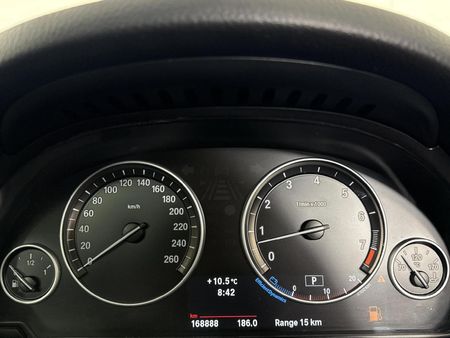 2011-BMW-5-Series-535i-Individual-Auto_2
