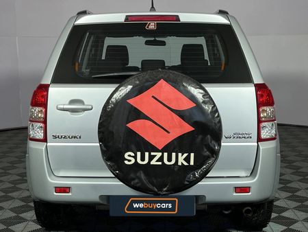 2016-Suzuki-Grand-Vitara-24-Dune_17