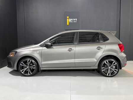 2019-Volkswagen-Polo-Vivo-14-Trendline-5-dr_7