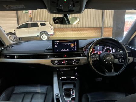 2023-Audi-A4-20-TFSI-Auto-35-TFSI_16