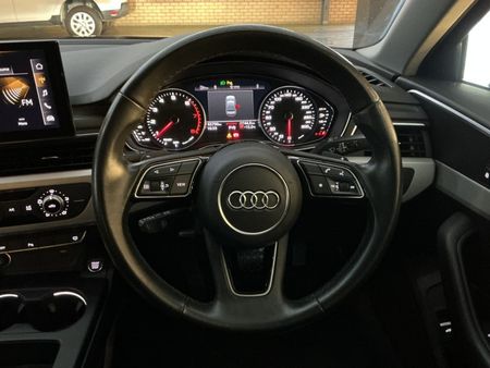 2023-Audi-A4-20-TFSI-Auto-35-TFSI_17