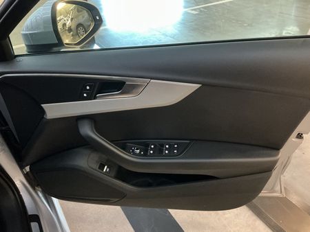 2023-Audi-A4-20-TFSI-Auto-35-TFSI_25